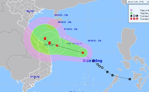 Khả năng xuất hiện liên tiếp hai cơn bão