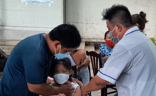 Tiêm vaccine phòng Covid-19 mũi nhắc lại để có miễn dịch bền vững