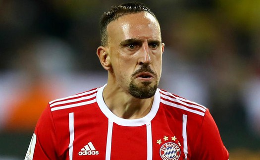 Ribery đối diện với tương lai không rõ ràng tại Bayern