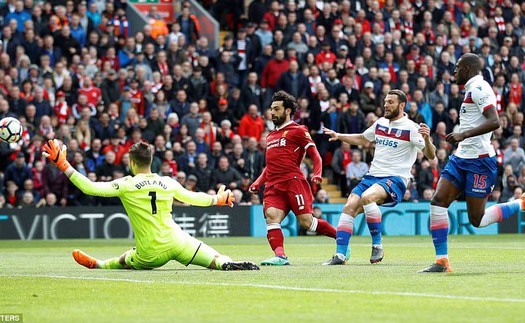 Video clip highlights trận Liverpool 0-0 Stoke: Salah bỏ lỡ cơ hội khó tin