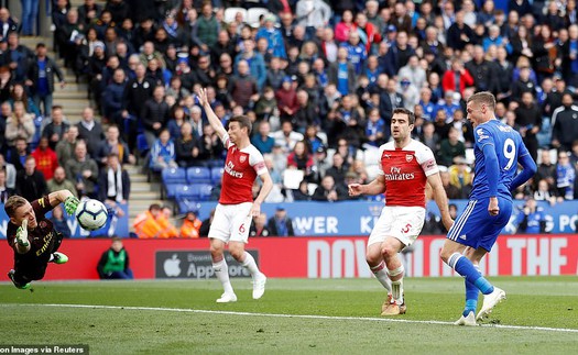 VIDEO bàn thắng Leicester 3-0 Arsenal: Vardy trừng phạt 'Pháo thủ'