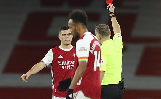 Thierry Henry từng tắt tivi khi thấy Granit Xhaka làm đội trưởng Arsenal