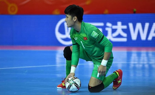 Futsal Việt Nam vào vòng 1/8 World Cup: Văn Ý lại là người hùng