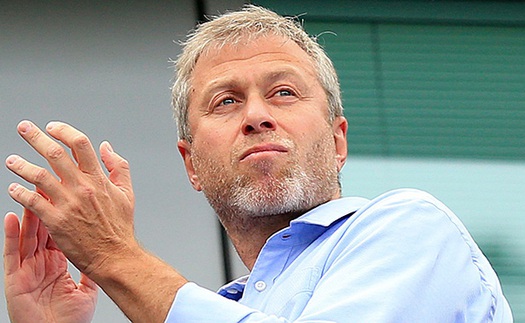 Abramovich bị 'đóng băng' tài sản, không thể bán Chelsea