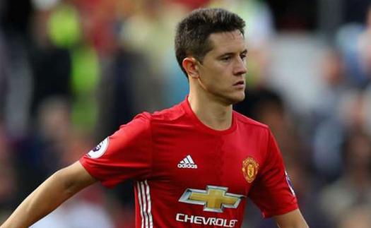 Dở khóc dở cười với Herrera vì 'chạy đi chạy lại' ở bàn thua của Man United