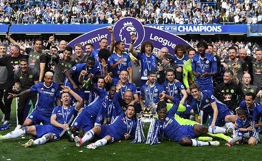 Ngắm Chelsea rạng rỡ trong ngày đăng quang chức vô địch Premier League 2016-17