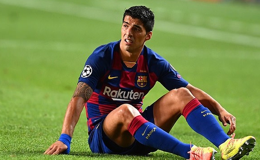 Barca: Hiệp 1 thảm họa của Suarez, chạm bóng nhiều nhất ở... khu vực giao bóng