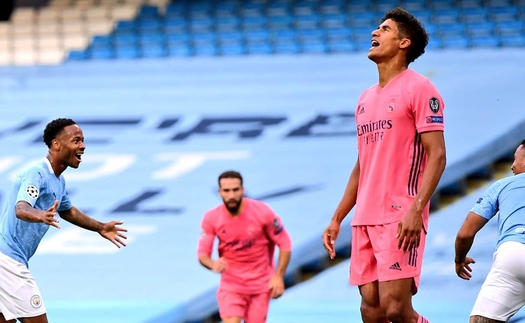 Man City 2-1 Real Madrid (chung cuộc 4-2): Real trả giá vì 2 sai lầm của Varane