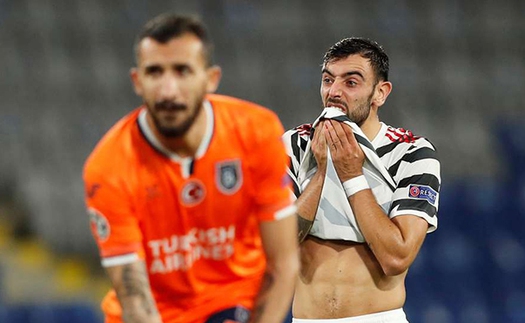 MU: Bruno Fernandes mất bóng 34 lần, bị CĐV 'quay lưng' chỉ trích