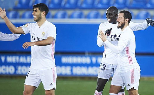 Alaves 1-4 Real Madrid: Bùng nổ trong ngày vắng Zidane