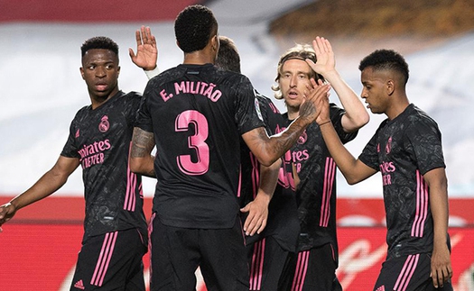 Granada 1-4 Real Madrid: Real tạo áp lực cực lớn lên Atletico