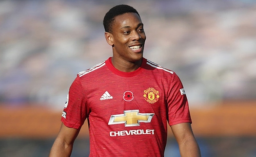 Bóng đá hôm nay 25/7: Tottenham hỏi mua Martial. Ronaldo ở lại Juventus