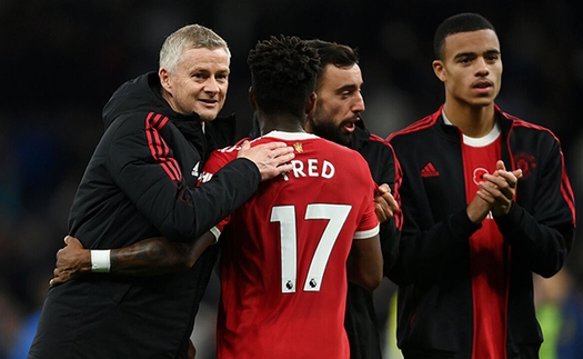 MU: Sơ đồ 3 hậu vệ đã 'cứu' Solskjaer thế nào?