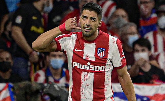 Atletico 2-0 Barcelona: Suarez tỏa sáng, gieo sầu cho đội bóng cũ