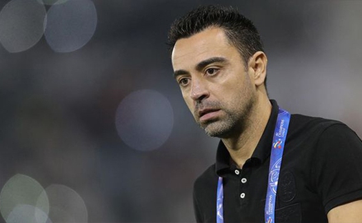 Xavi chính thức trở lại làm HLV Barcelona