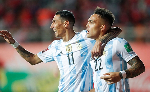 Chile 1-2 Argentina: Vắng Messi, Argentina vẫn thắng nhờ Lautaro Martinez