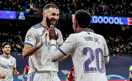 Real Madrid 4-1 Valencia: Benzema và Vinicius cùng lập cú đúp