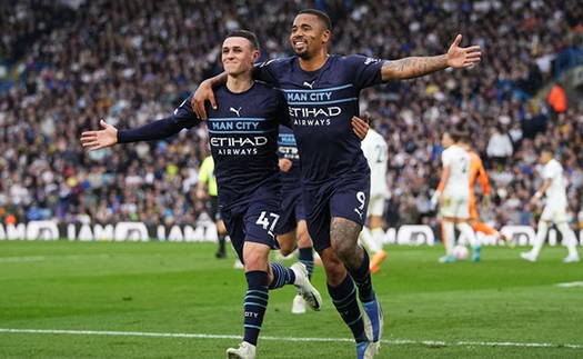 Thắng đậm Leeds, Man City đòi lại ngôi đầu từ Liverpool