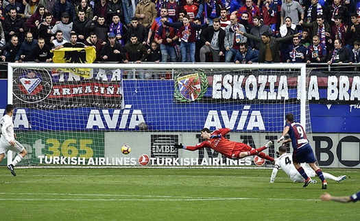 Eibar 3-0 Real Madrid: Mạch chiến thắng của Solari bị cắt đứt bởi trận thua ê chề