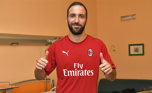 Higuain, Caldara và Bonucci cùng rạng rỡ với CLB mới sau thương vụ 'chấn động' Serie A