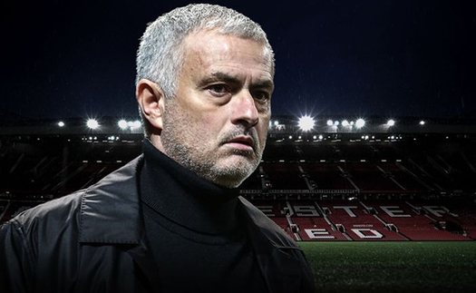 Jose Mourinho rời M.U: Không có nước mắt dành cho vị HLV bị ghét bỏ