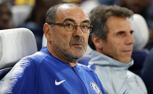 CĐV Chelsea đòi sa thải Maurizio Sarri, gọi Sarri-ball là 'thứ chết tiệt'