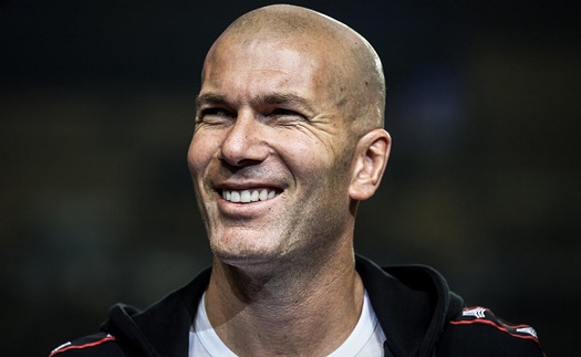 Zinedine Zidane trở lại Bernabeu: Giải cứu Real Madrid từ bóng tối