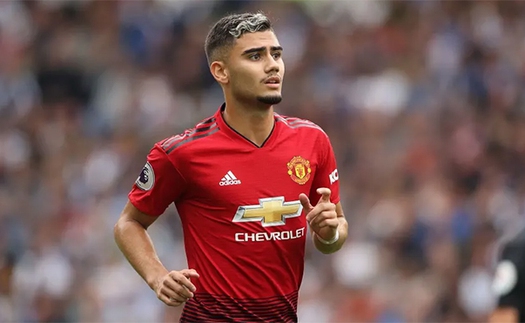 M.U: Andreas Pereira được khen là 'nghệ sĩ' sau màn trình diễn đỉnh cao