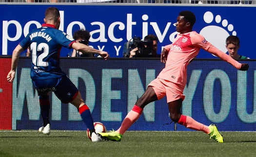 VIDEO Huesca 0-0 Barcelona: Vắng Leo Messi, Barca không thắng nổi đội bét bảng Liga