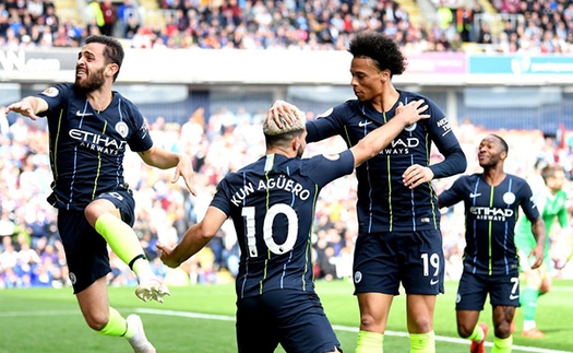 Burnley 0-1 Man City: Kun Aguero tỏa sáng, Man City lấy lại ngôi đầu bảng