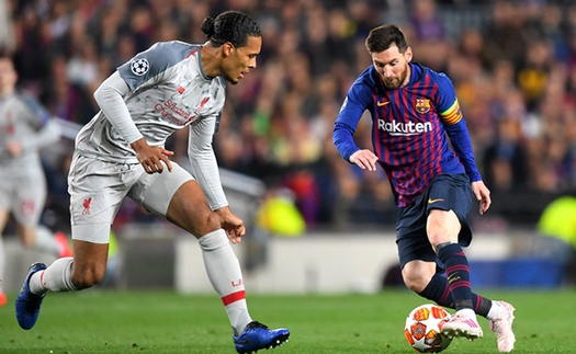 Barcelona 3-0 Liverpool: 'Van Dijk phải học Smalling cách kèm Messi'