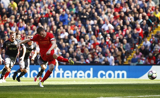 James Milner đá hỏng 11m sau 8 năm, Liverpool mất quyền tự quyết vào Top 4