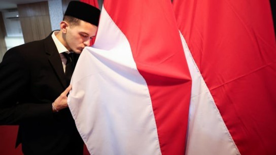 Indonesia nhập tịch thành công hậu vệ Ngoại hạng Anh, sẵn sàng đấu Việt Nam
