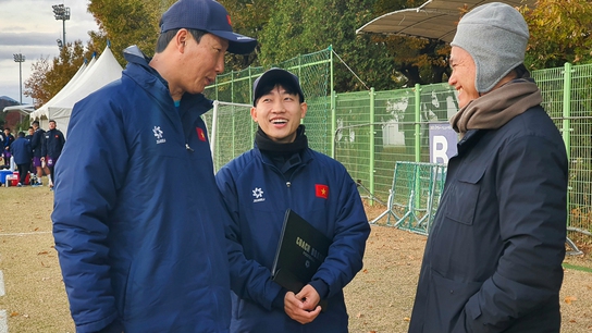 HLV Kim Sang Sik tăng khối lượng tập luyện, tuyển Việt Nam chính thức có Trưởng đoàn dự ASEAN Cup