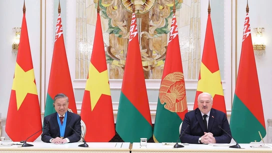Hình ảnh thiết lập quan hệ Đối tác chiến lược Việt Nam – Belarus