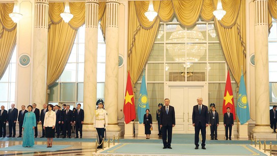 Hình ảnh Lễ đón Tổng Bí thư Tô Lâm và Phu nhân thăm cấp Nhà nước Cộng hòa Kazakhstan