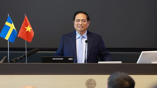 Thủ tướng thăm đại học lâu đời nhất của Thụy Điển: Mong Việt Nam có thể đoạt giải Nobel trong tương lai
