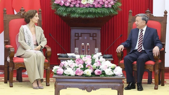 Tổng Giám đốc UNESCO: Việt Nam là hình mẫu mà nhiều quốc gia khác có thể học tập