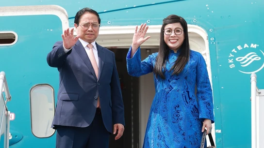 Thủ tướng Phạm Minh Chính lên đường dự Hội nghị Thượng đỉnh BRICS mở rộng tại Brazil