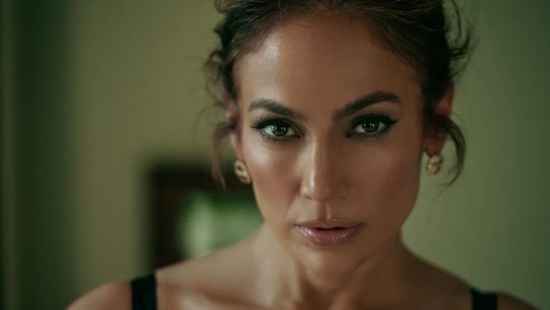 Jennifer Lopez trở lại đường đua âm nhạc