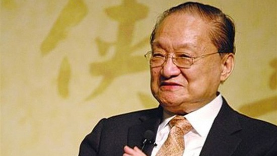 Lý do nhà văn Kim Dung sa thải ngay người giúp việc sau khi mời kỳ thủ cờ vây Nhiếp Vệ Bình tới nhà ăn tối