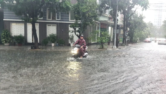 Từ ngày 19 - 20/9, khu vực Hà Tĩnh đến Đà Nẵng có mưa to đến rất to