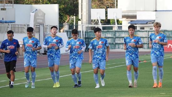 Tin nóng bóng đá Việt hôm nay 25/11: U22 Việt Nam rút gọn danh sách dự SEA Games 33; Tuyển nữ Việt Nam thắng trận tại Nhật Bản