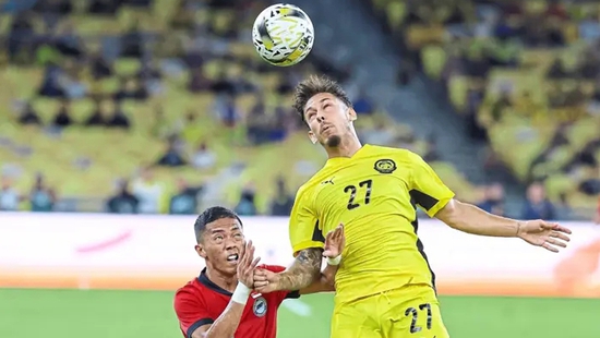 Cầu thủ nhập tịch Malaysia có động thái lạ: Căng thẳng nhưng giữ im lặng tuyệt đối