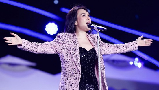 "Chuyện để dành" của Mỹ Tâm vươn lên Top 1 YouTube Trending