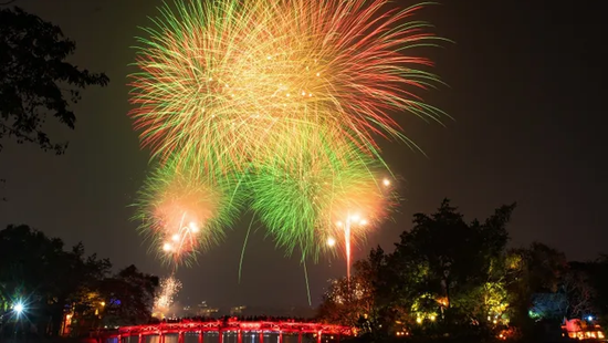 Các điểm bắn pháo hoa đêm giao thừa Tết Dương lịch 2026 tại Hà Nội