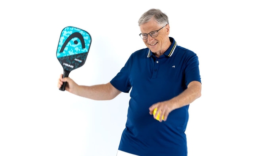 Tỷ phú Bill Gates với 50 năm gắn bó với pickleball