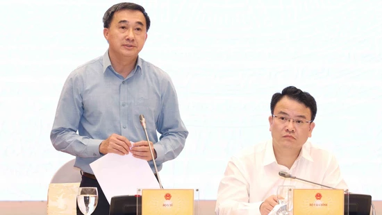 Thứ trưởng Bộ Y tế nói về miễn viện phí cho toàn dân
