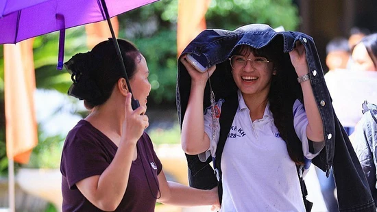 Kỳ thi tốt nghiệp THPT 2025: Để đạt thang điểm 9 môn Ngữ văn là rất khó