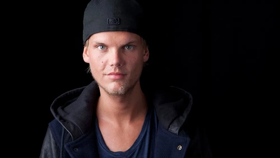 "Avicii Forever": Khi viên ngọc âm nhạc điện tử Thụy Điển vẫn sống mãi